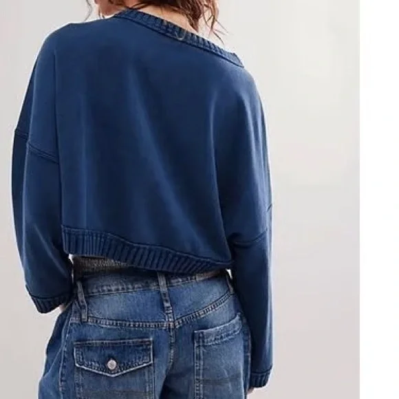 FREE PEOPLE SWEETNESS CROPPED SWEATSHIRT - Picture 10 of 10